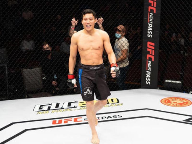 Thông tin về đối thủ